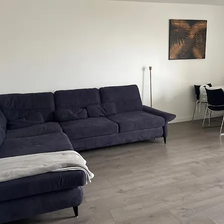 La Rose Apartment